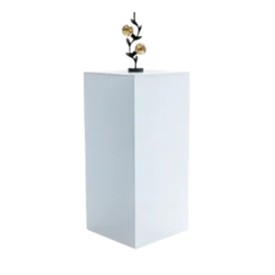 Melanie High Pedestal Rentals